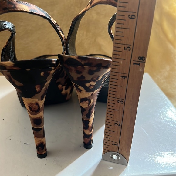 Nine West Leopard Print open toe heels - Picture 10 of 10